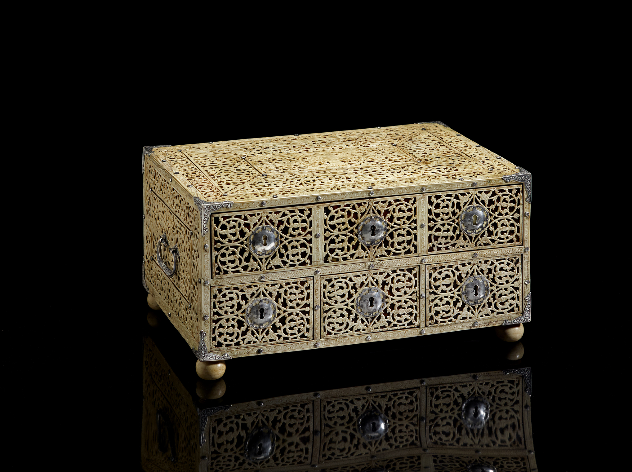 Table Cabinet