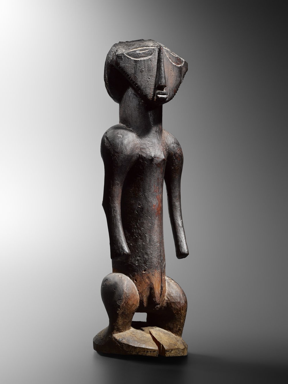 Buyu ancestral Figure