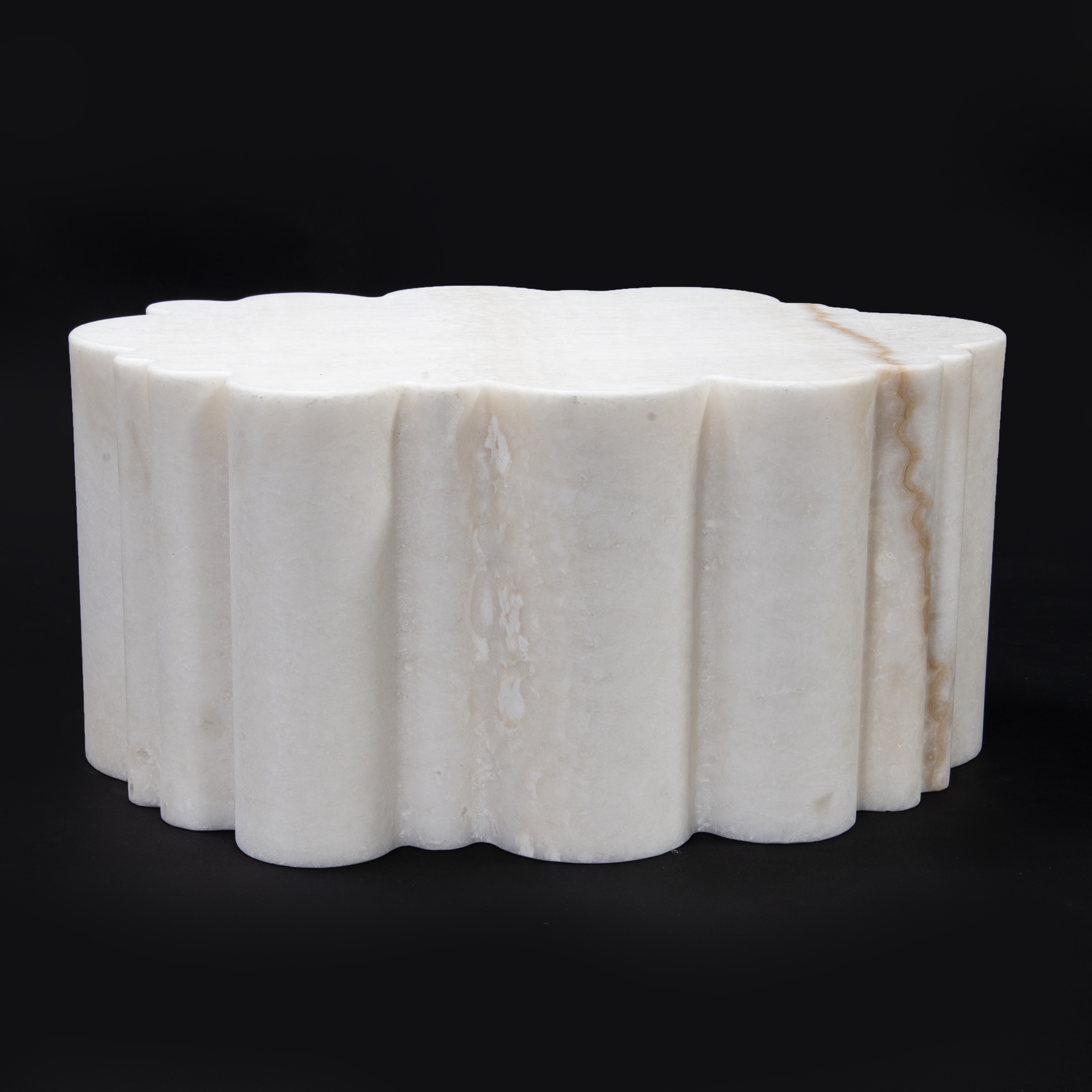 Cloud Table onyx M