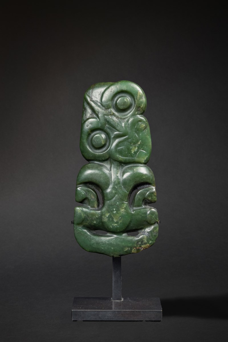 Large Hei Tiki pendant, Maori